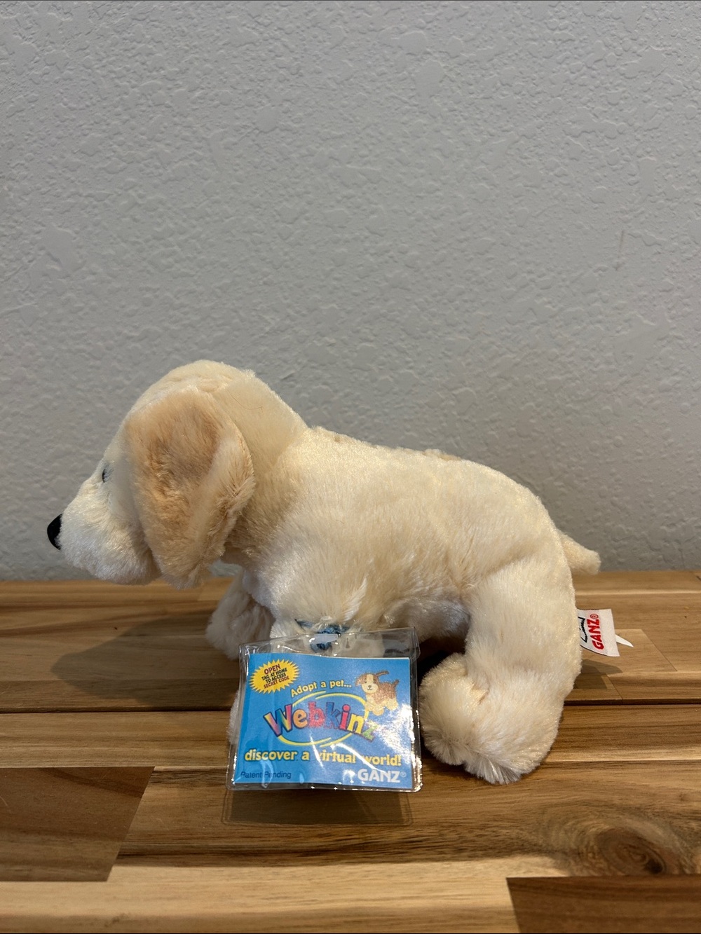 Retired Yellow Lab Webkin - WITH CODE - Picture 2 of 3